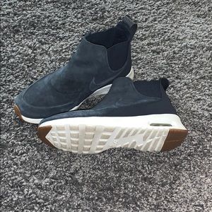 Nike AirMax Thea Mid